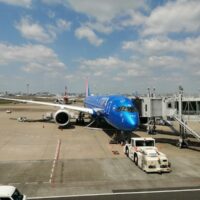 青く塗られたITA航空のA350-900